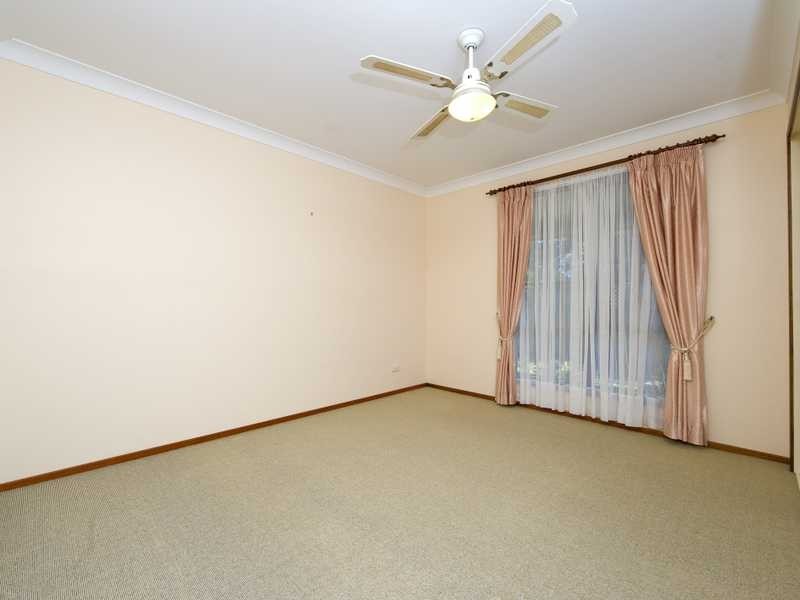 1/4 Shoreline Drive, Fingal Bay NSW 2315