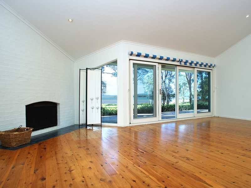 26 Cromarty Road, Soldiers Point NSW 2317