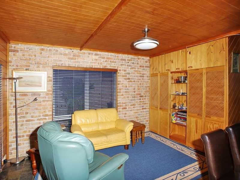 28 Beach Road, Lemon Tree Passage NSW 2319