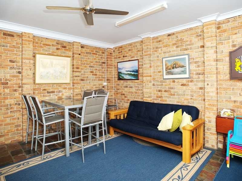 28 Beach Road, Lemon Tree Passage NSW 2319