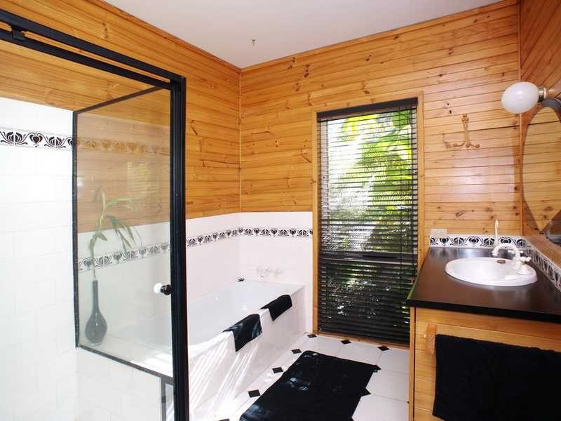 28 Beach Road, Lemon Tree Passage NSW 2319