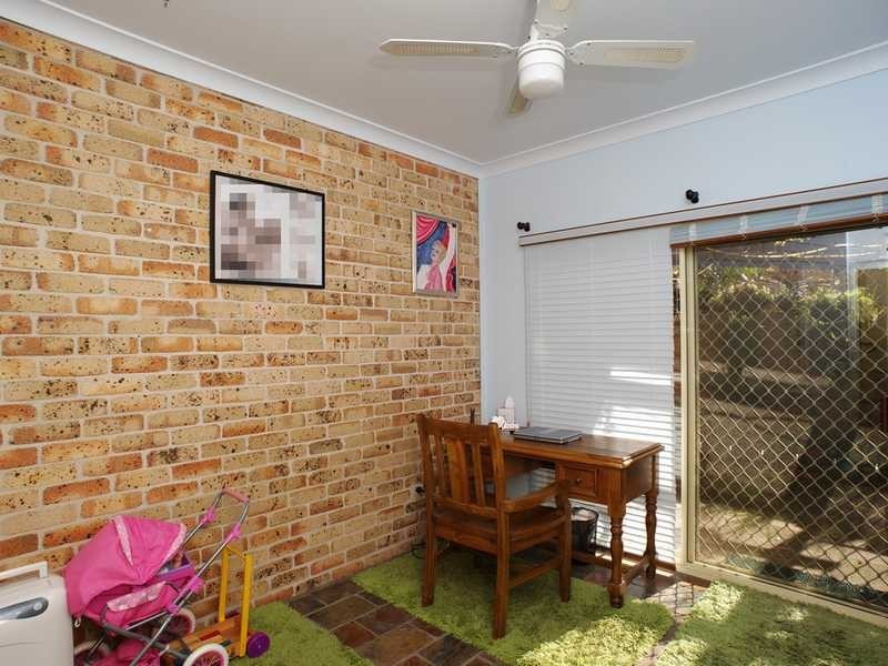 28 Beach Road, Lemon Tree Passage NSW 2319