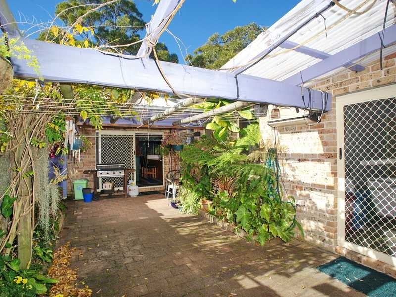 28 Beach Road, Lemon Tree Passage NSW 2319