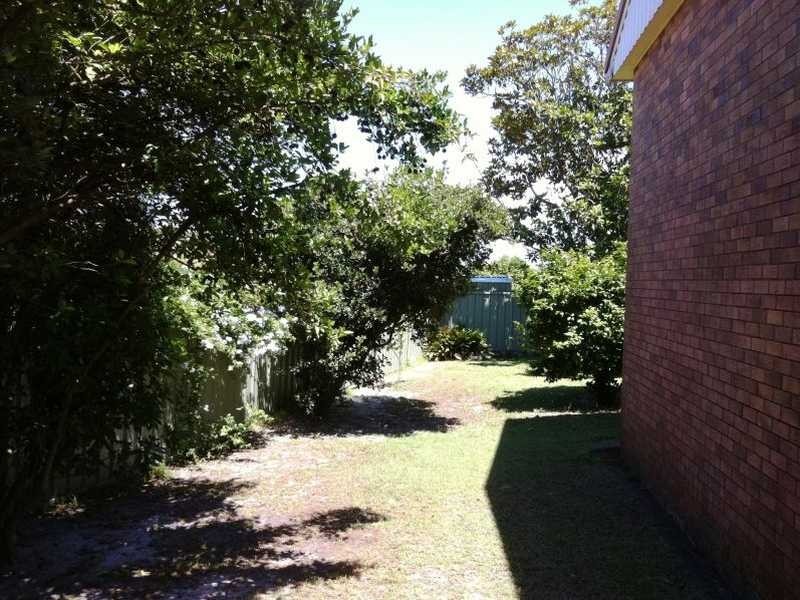 8 Victor Parade, Shoal Bay NSW 2315