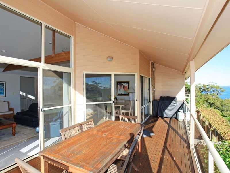 2/30 Thurlow Avenue, Nelson Bay NSW 2315