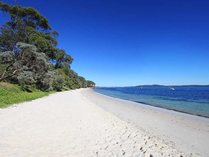 2/30 Thurlow Avenue, Nelson Bay NSW 2315