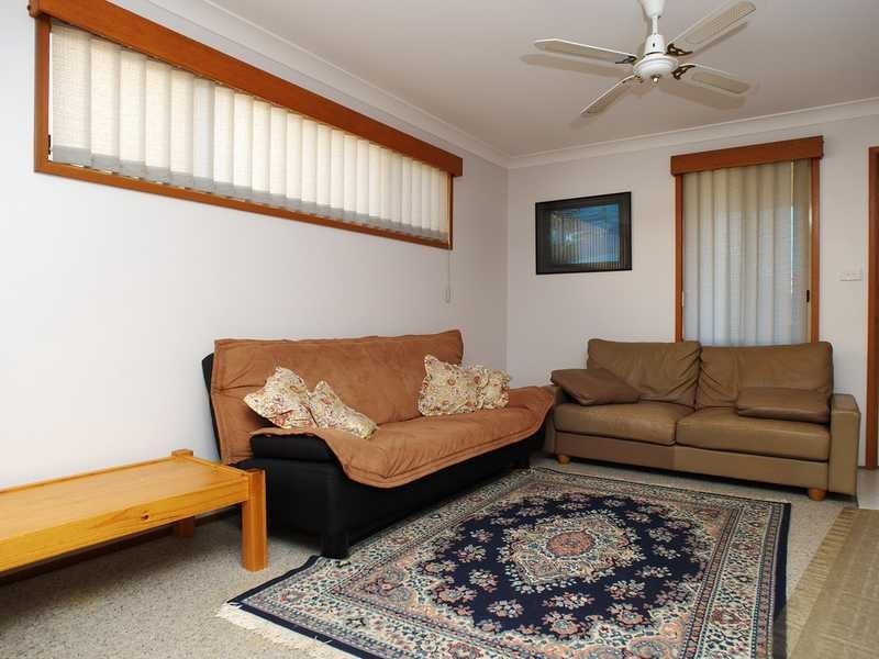 Villa 1/21 Whitesands Road, Fingal Bay NSW 2315