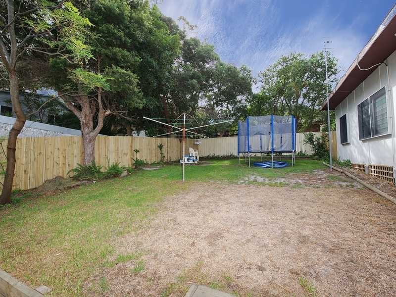 22 Tomaree Road, Shoal Bay NSW 2315