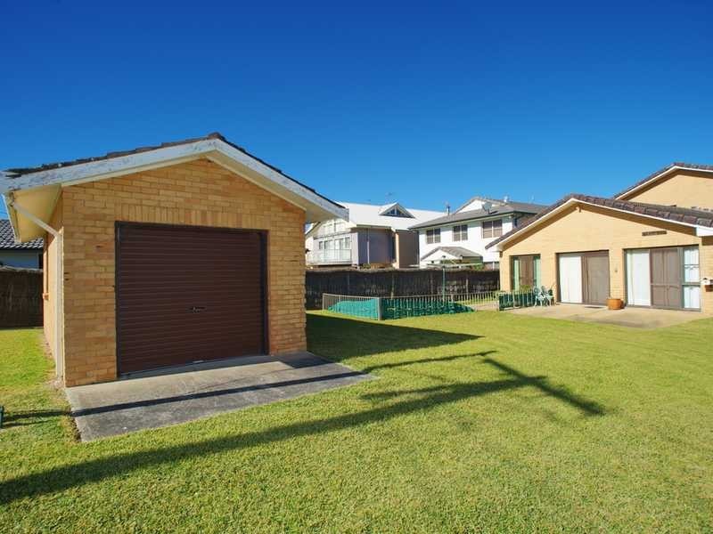 2 Morna Point Road, Anna Bay NSW 2316