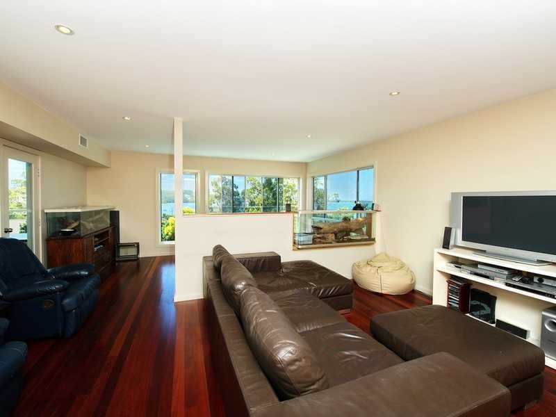 3 Vista Avenue, Soldiers Point NSW 2317