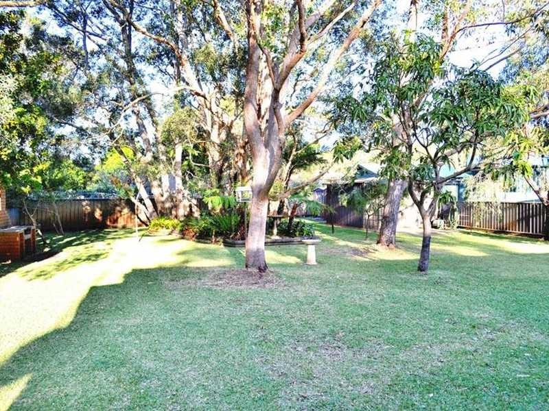 9 Cambridge Avenue, Lemon Tree Passage NSW 2319