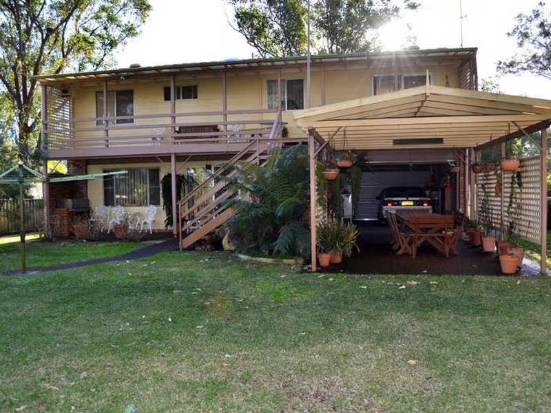 9 Cambridge Avenue, Lemon Tree Passage NSW 2319