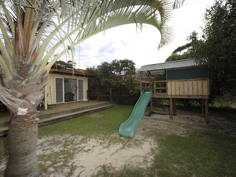 4 Gretel Close, Nelson Bay NSW 2315