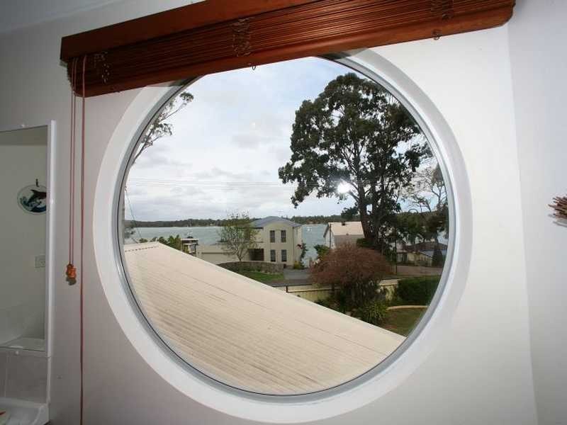 42 Caswell Crescent, Tanilba Bay NSW 2319