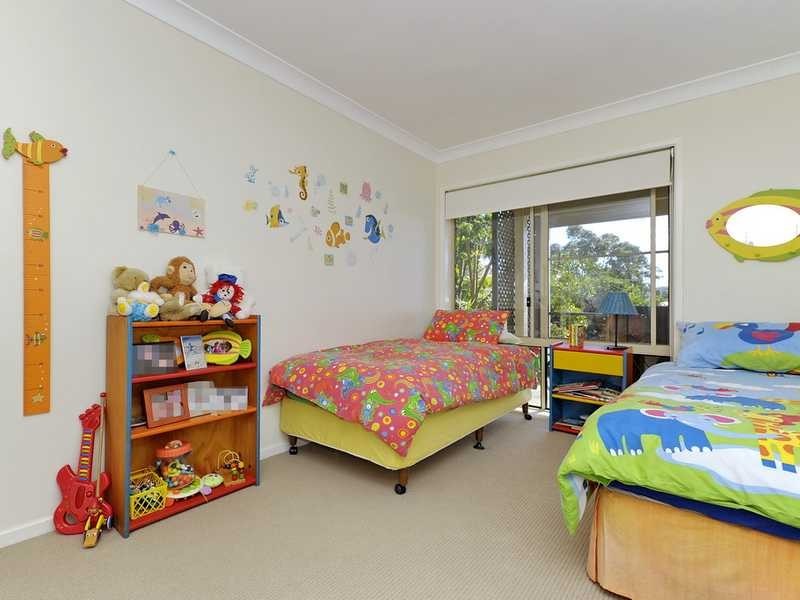 8 Vista Avenue, Soldiers Point NSW 2317