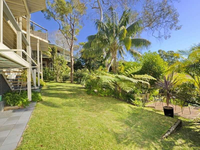 8 Vista Avenue, Soldiers Point NSW 2317