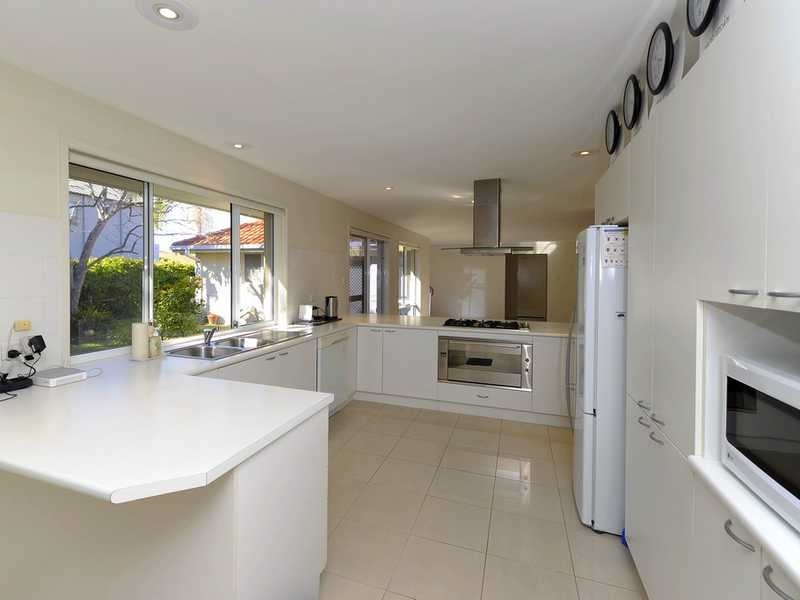 34 Kestrel Avenue, Salamander Bay NSW 2317