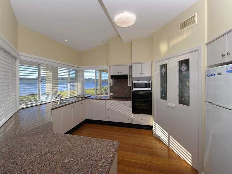 6 Cook Street, Salamander Bay NSW 2317