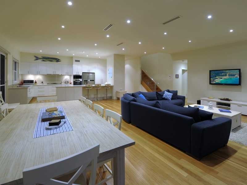 16 Reflections Drive, One Mile NSW 2316