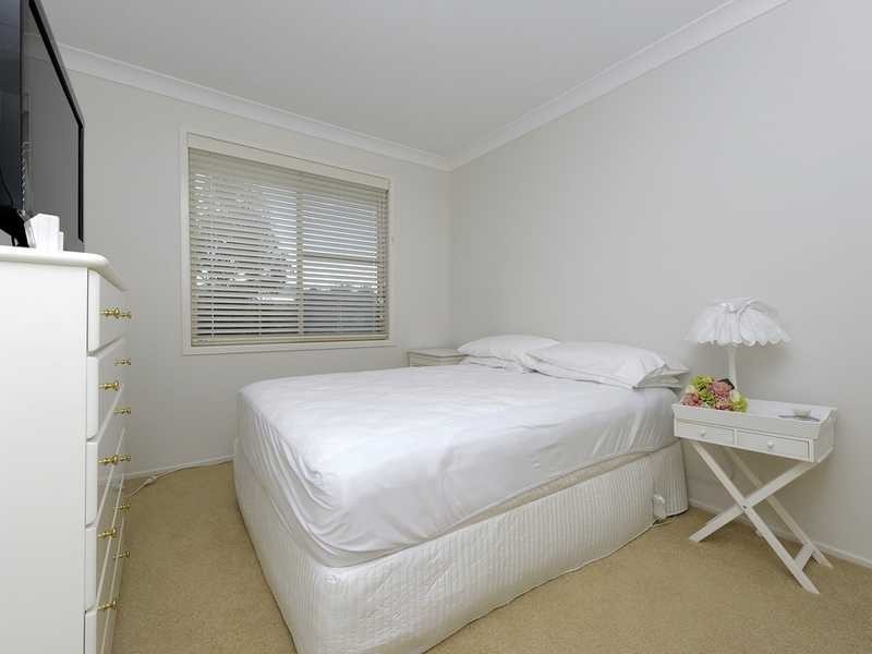 33 Broughton Circuit, Tanilba Bay NSW 2319