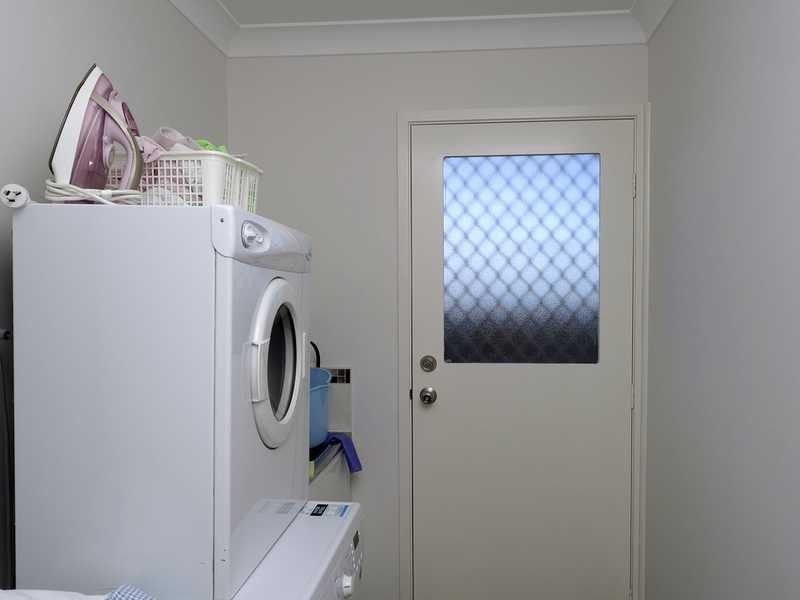 33 Broughton Circuit, Tanilba Bay NSW 2319