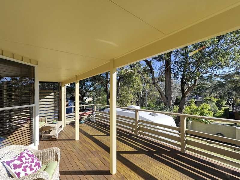 8 Ocean Beach Road, Shoal Bay NSW 2315