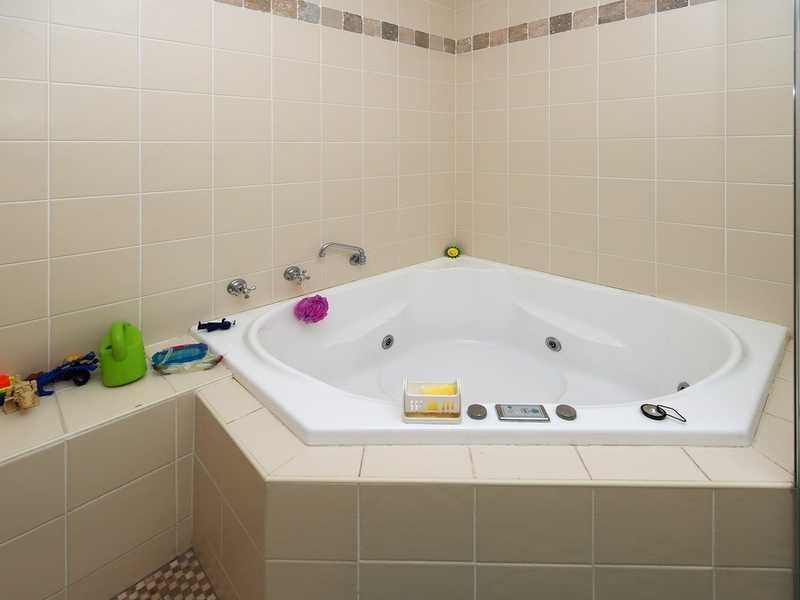 Unit 5/8 Ala Moana Way, Fingal Bay NSW 2315