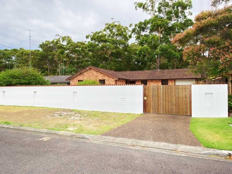 96 Government Road, Shoal Bay NSW 2315