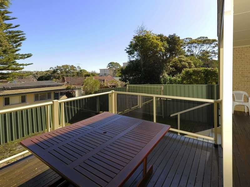 39 Leonard Avenue, Shoal Bay NSW 2315