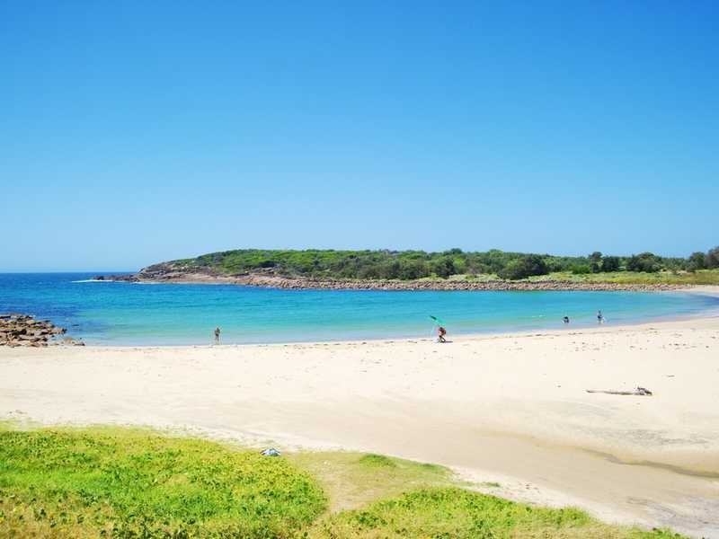 8 Tomaree Crescent, Boat Harbour NSW 2316
