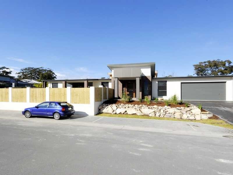 9 Seaspray Avenue, Nelson Bay NSW 2315