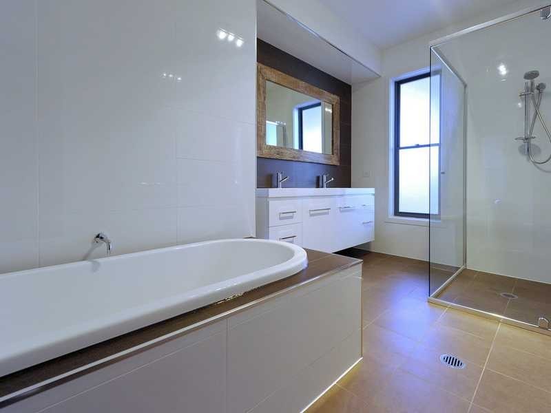 9 Seaspray Avenue, Nelson Bay NSW 2315