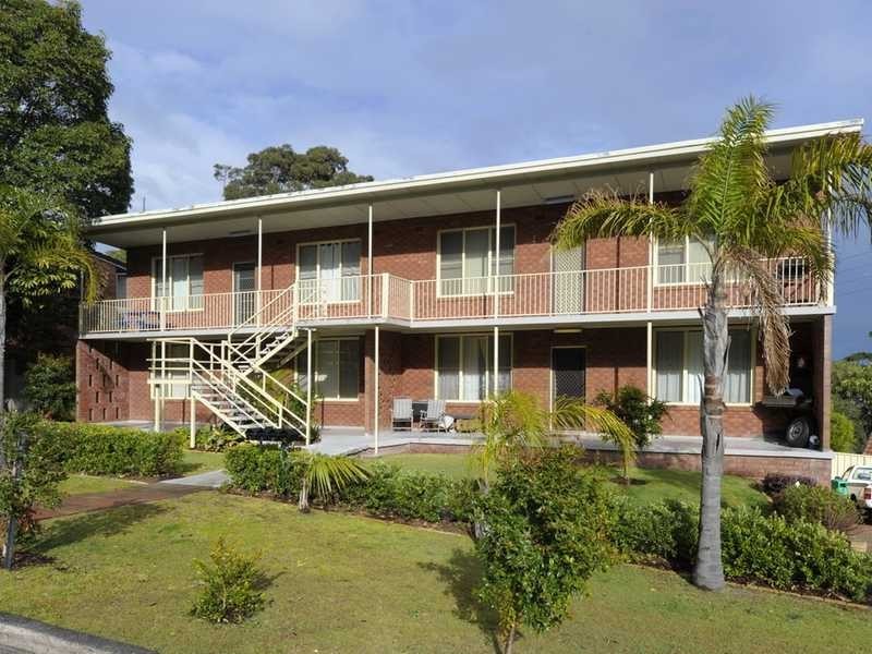 Unit 1/2 Victor Parade, Shoal Bay NSW 2315