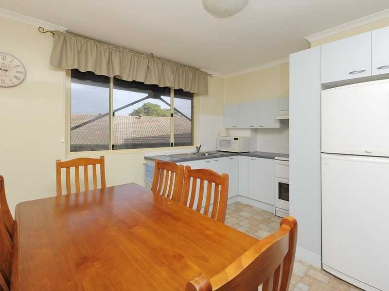 Unit 1/2 Victor Parade, Shoal Bay NSW 2315