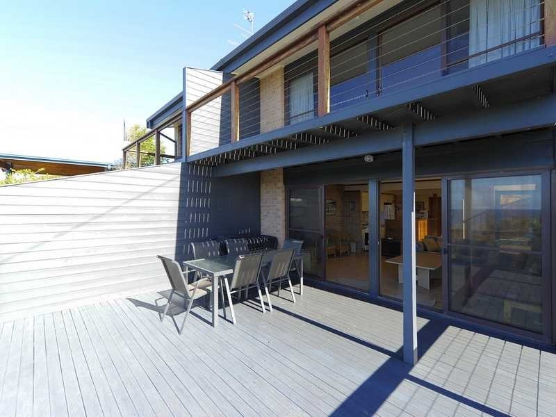 Unit 2/18 Garuwa Street, Fingal Bay NSW 2315