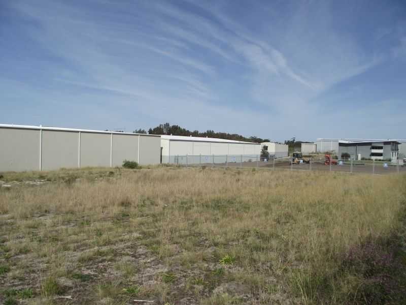 14 Shearwater Drive, Taylors Beach NSW 2316