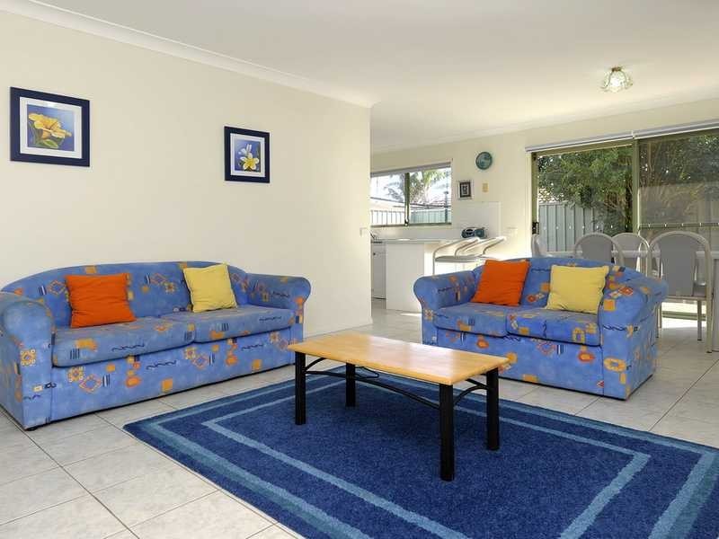 2/203 Rocky Point Road, Fingal Bay NSW 2315