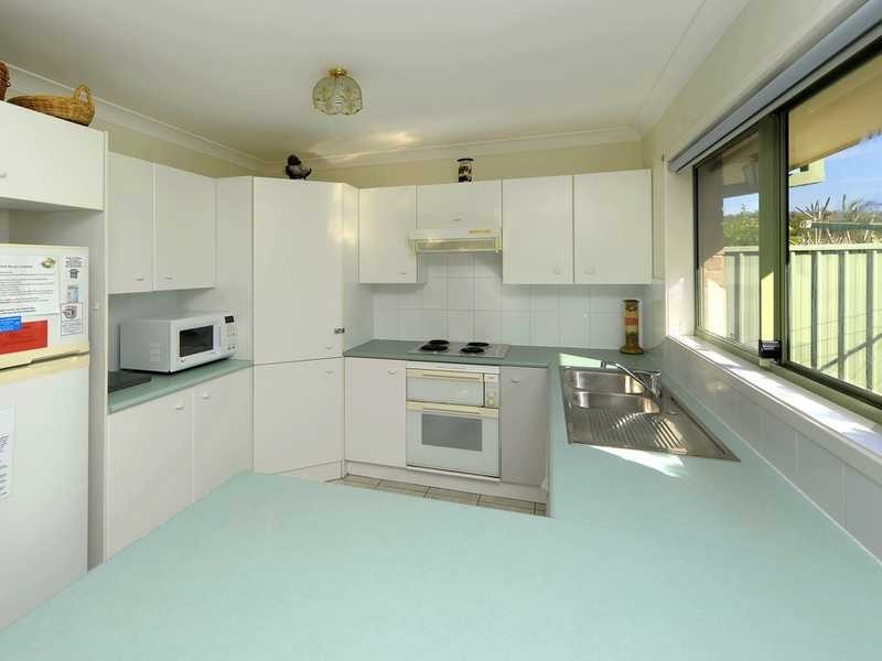 2/203 Rocky Point Road, Fingal Bay NSW 2315