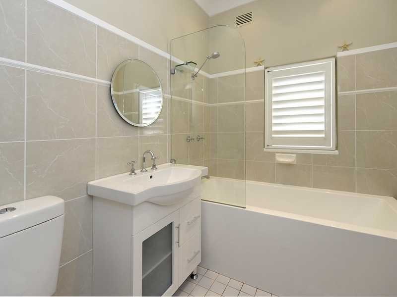 14 Tomaree Road, Shoal Bay NSW 2315