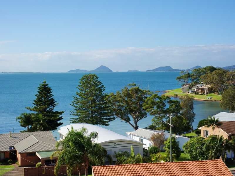 63 Vista Avenue, Soldiers Point NSW 2317