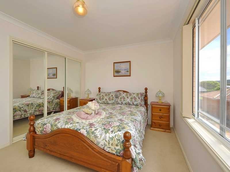 4/2 Creswell Place, Fingal Bay NSW 2315