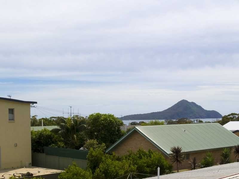 28 Kerrigan Street, Nelson Bay NSW 2315