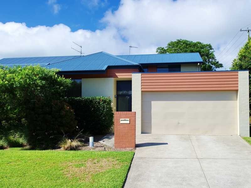 Villa/4/11 Dalton Street, Nelson Bay NSW 2315