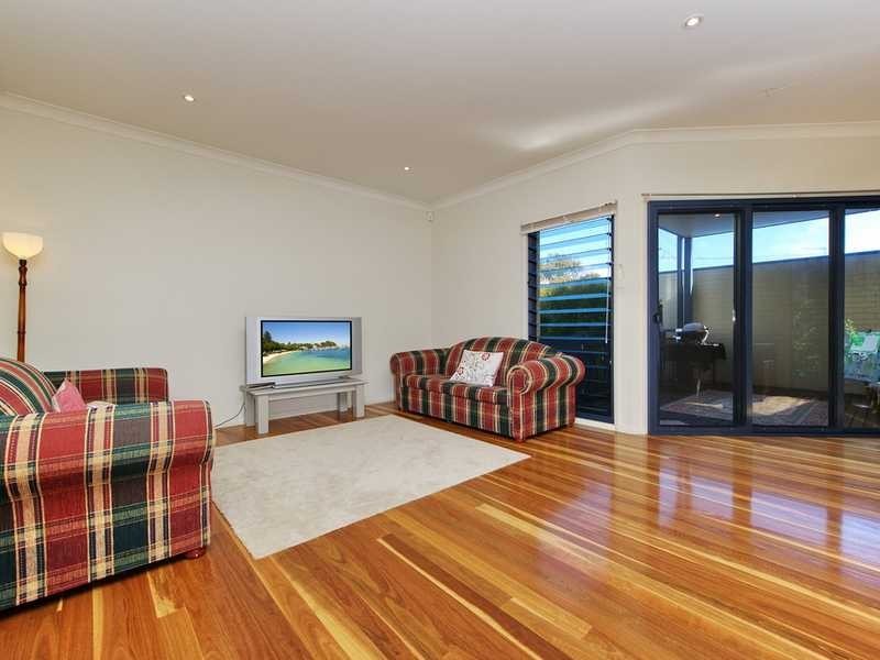 Villa/4/11 Dalton Street, Nelson Bay NSW 2315
