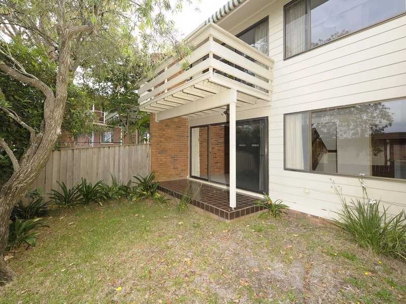 Apartment 2/4 Victor Parade, Shoal Bay NSW 2315