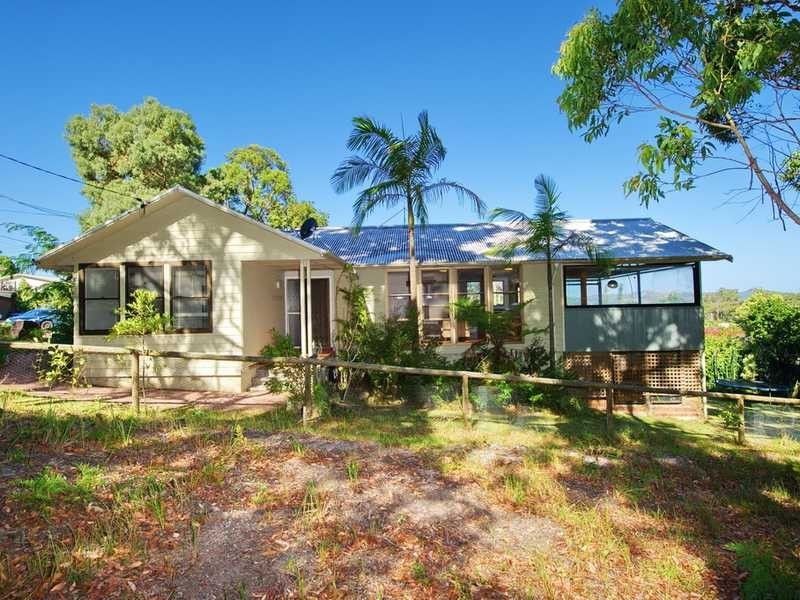 2 Waratah Avenue, Salamander Bay NSW 2317