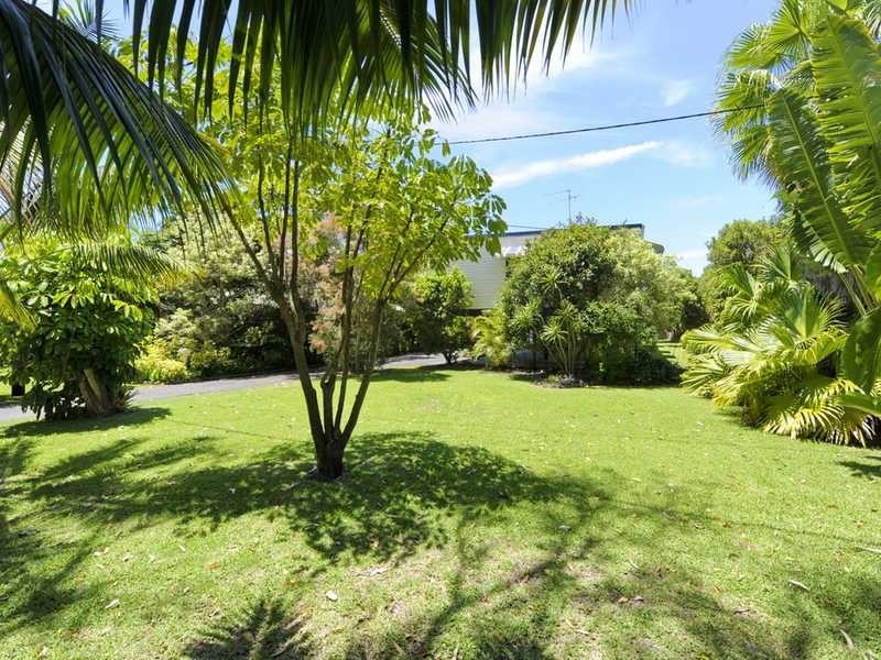 11 Shoal Bay Avenue, Shoal Bay NSW 2315