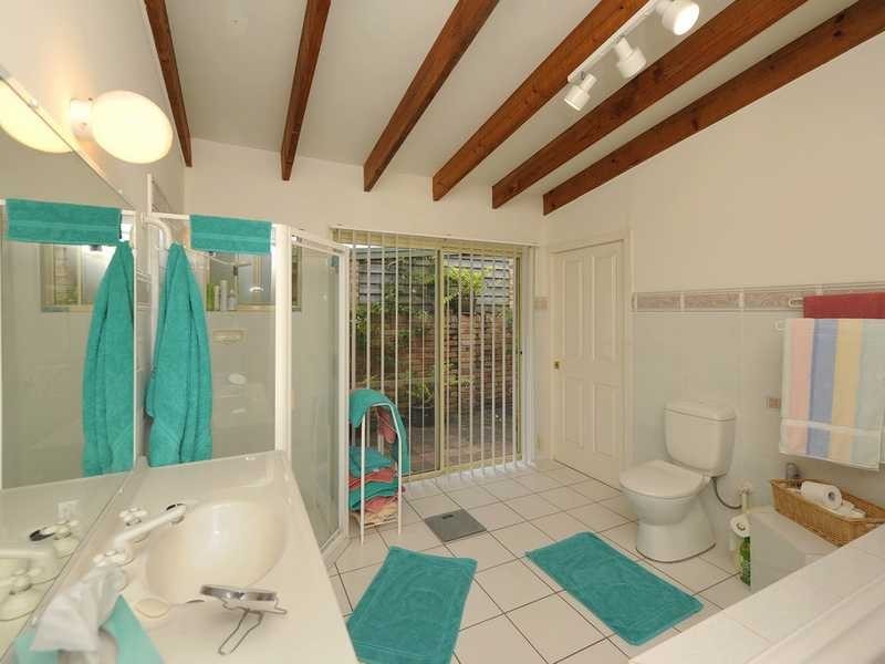 8a Ocean Beach Road, Shoal Bay NSW 2315