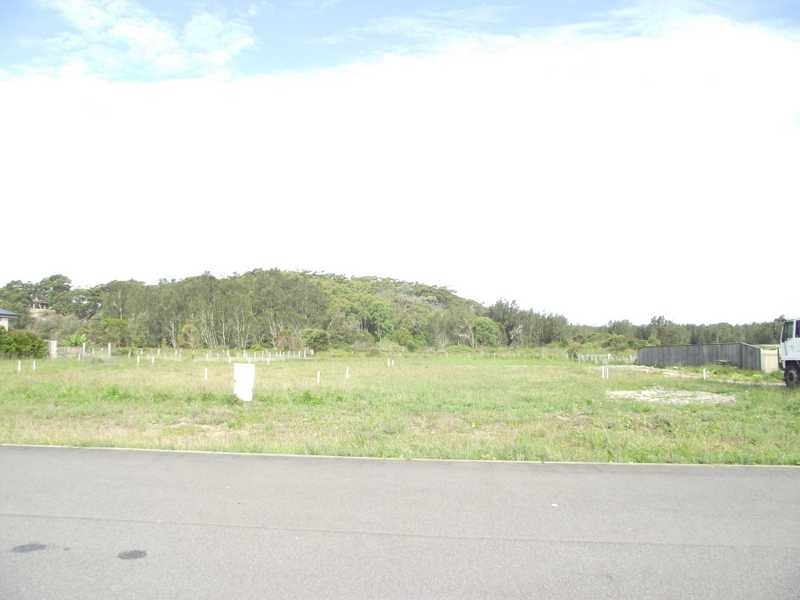 7 Echo Place, One Mile NSW 2316