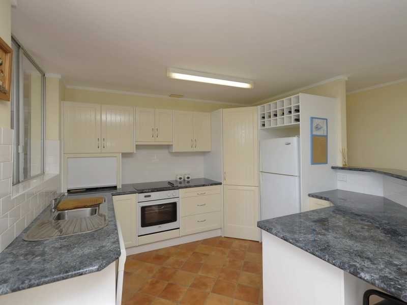 Unit 13/2 Thurlow Avenue, Nelson Bay NSW 2315